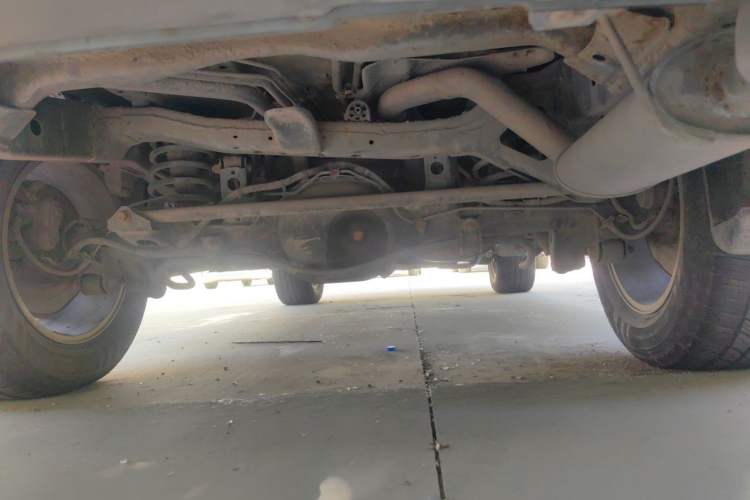 Used Haval H9 2016 2.0T Four-Wheel Drive Luxury 7-Seater Chassis Rear