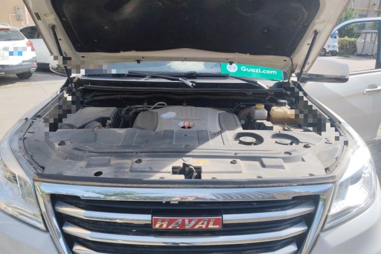 Used Haval H9 2016 2.0T Four-Wheel Drive Elite Version 7 Seats Engine Bay