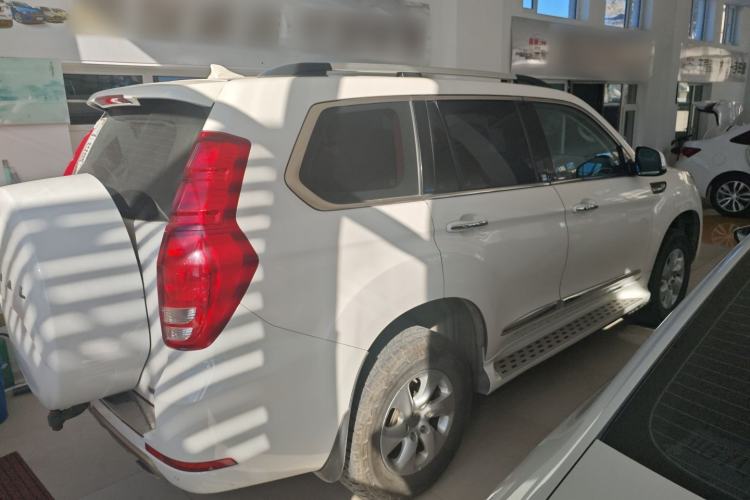 Used Haval H9 2016 2.0T Four-Wheel Drive Elite Version 5 Seats Exterior 2