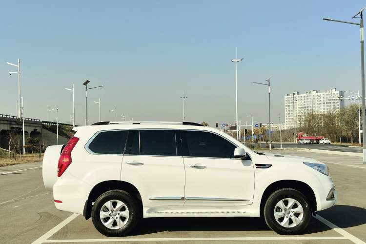 Used Haval H9 2016 2.0T Four-Wheel Drive Elite Version 5 Seats Exterior 3