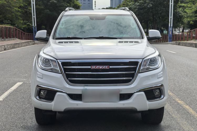Used Haval H9 2016 2.0T Four-Wheel Drive Luxury 7-Seater Exterior 3