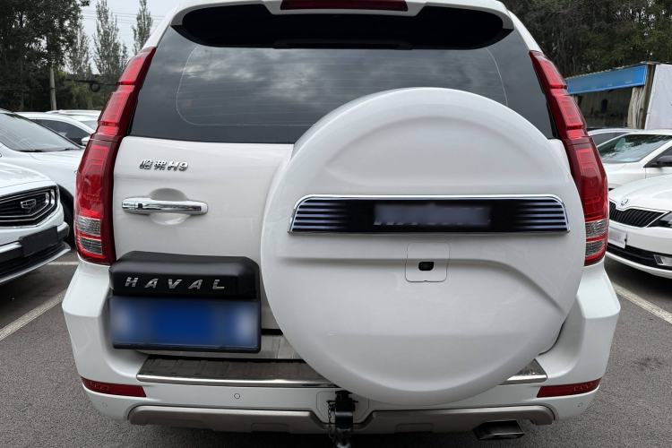 Used Haval H9 2016 2.0T Four-Wheel Drive Luxury Version 5 Seats Exterior 4
