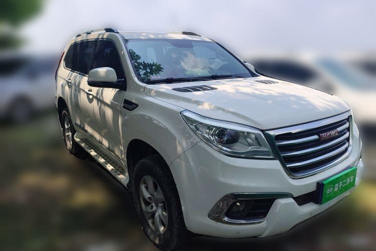 Used Haval H9 2016 2.0T Four-Wheel Drive Elite Version 7 Seats Front Right 45 Deg