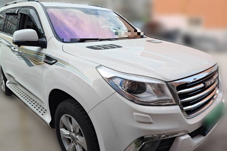 Used Haval H9 2016 2.0T Four-Wheel Drive Luxury 7-Seater Front Right 45 Deg