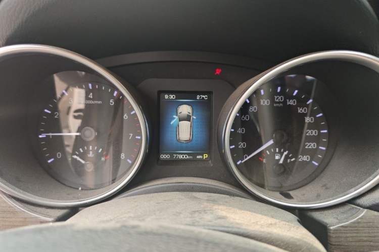 Used Haval H9 2016 2.0T Four-Wheel Drive Luxury 7-Seater Instrument Cluster