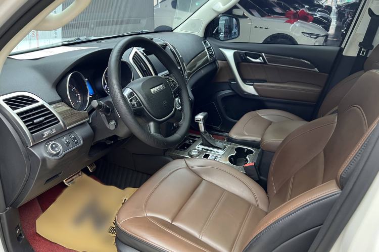 Used Haval H9 2016 2.0T Four-Wheel Drive Luxury 7-Seater Left Front Seat