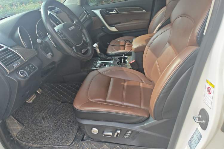 Used Haval H9 2016 2.0T Four-Wheel Drive Luxury 7-Seater Left Front Seat