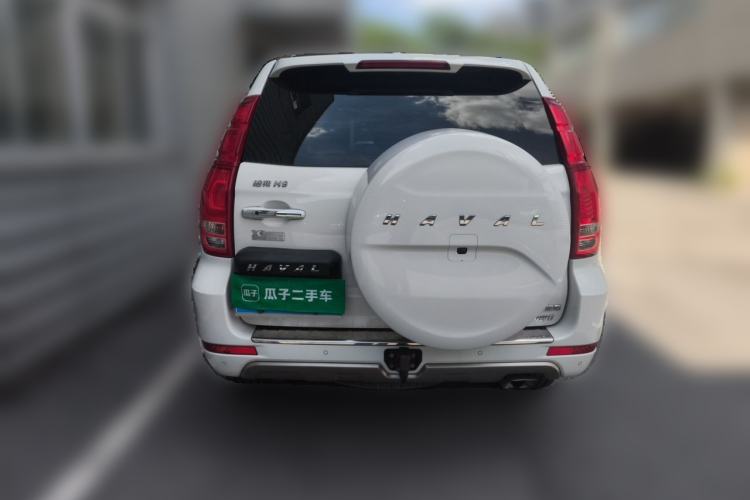 Used Haval H9 2016 2.0T Four-Wheel Drive Luxury Version 5 Seats Rear