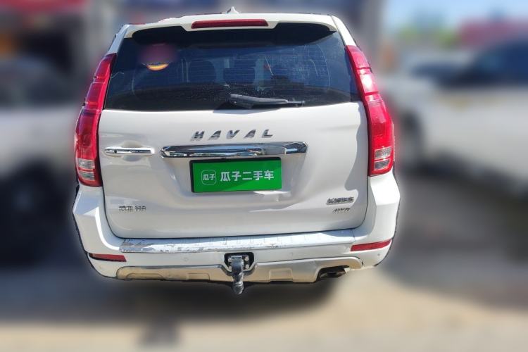 Used Haval H9 2016 2.0T Four-Wheel Drive Luxury 7-Seater Rear