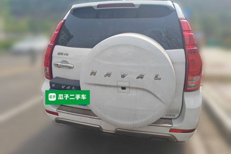 Used Haval H9 2016 2.0T Four-Wheel Drive Luxury 7-Seater Rear
