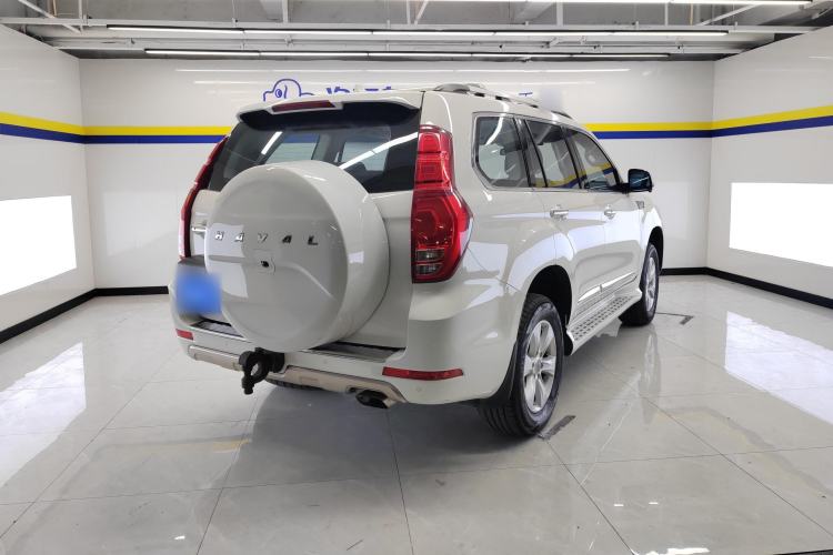 Used Haval H9 2016 2.0T Four-Wheel Drive Luxury 7-Seater Rear Right 45 Deg