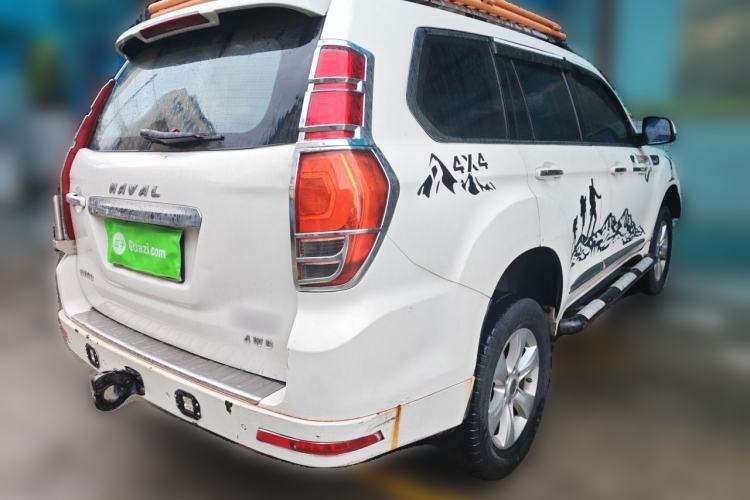 Used Haval H9 2016 2.0T Four-Wheel Drive Luxury 7-Seater Rear Right 45 Deg