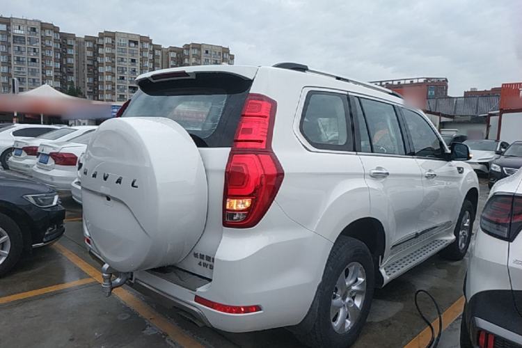 Used Haval H9 2016 2.0T Four-Wheel Drive Elite Version 7 Seats Rear Right 45 Deg