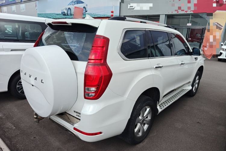 Used Haval H9 2016 2.0T Four-Wheel Drive Luxury 7-Seater Rear Right 45 Deg