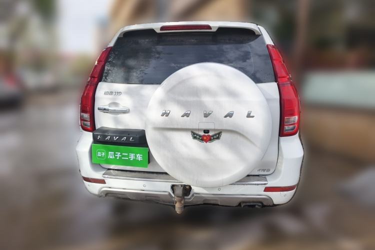 Used Haval H9 2016 2.0T Four-Wheel Drive Luxury 7-Seater Rear