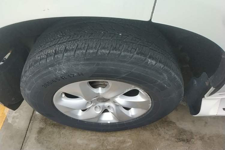 Used Haval H9 2016 2.0T Four-Wheel Drive Elite Version 7 Seats Right Rear Wheel Hub