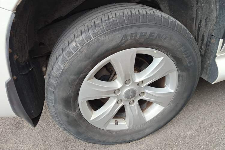 Used Haval H9 2016 2.0T Four-Wheel Drive Luxury 7-Seater Right Rear Wheel Hub
