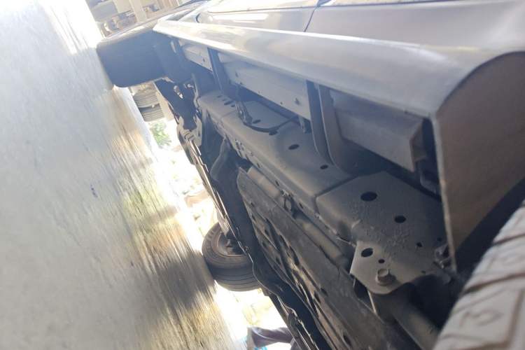 Used Haval H9 2017 2.0T Gasoline 4x4 Luxury 7-Seater Chassis Rear Left