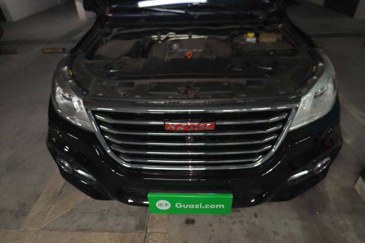 Used Haval H9 2017 2.0T Gasoline 4x4 Luxury 7-Seater Engine Bay