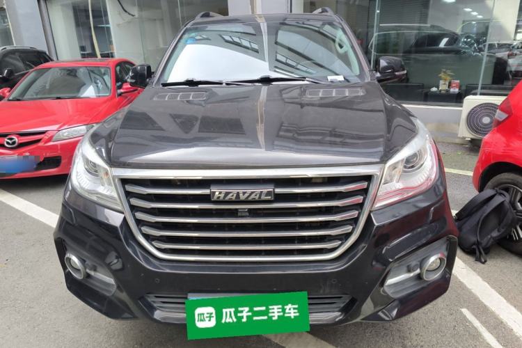 Used Haval H9 2017 2.0T Gasoline 4x4 Luxury 7-Seater Front