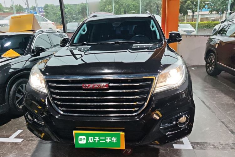 Used Haval H9 2017 2.0T Gasoline 4x4 Luxury 7-Seater Front