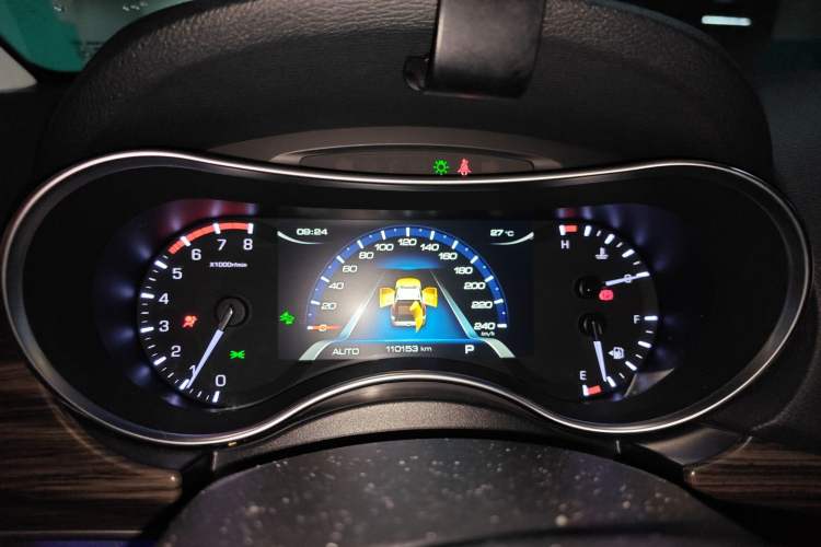 Used Haval H9 2017 2.0T Gasoline 4x4 Luxury 7-Seater Instrument Cluster