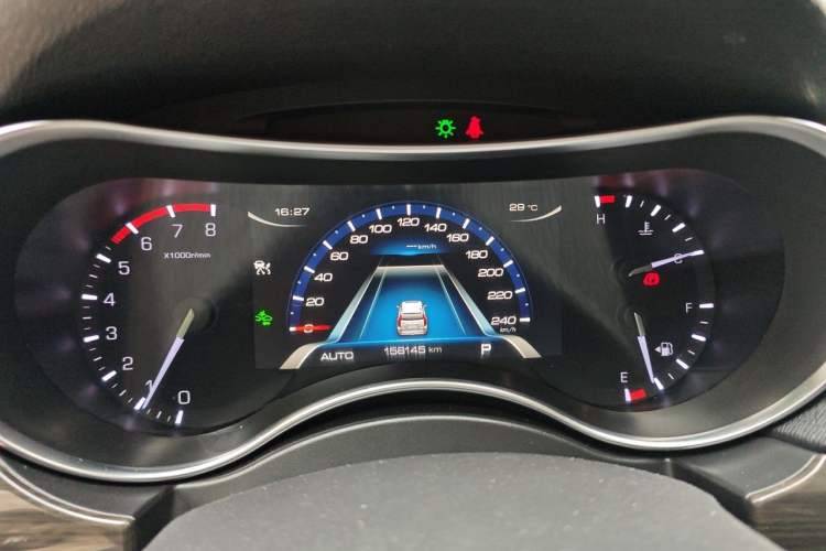 Used Haval H9 2017 2.0T Gasoline 4x4 Prestige Model 7 Seats Instrument Cluster