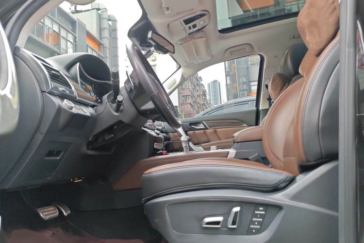 Used Haval H9 2017 2.0T Gasoline 4x4 Premium 5-Seater Left Front Seat