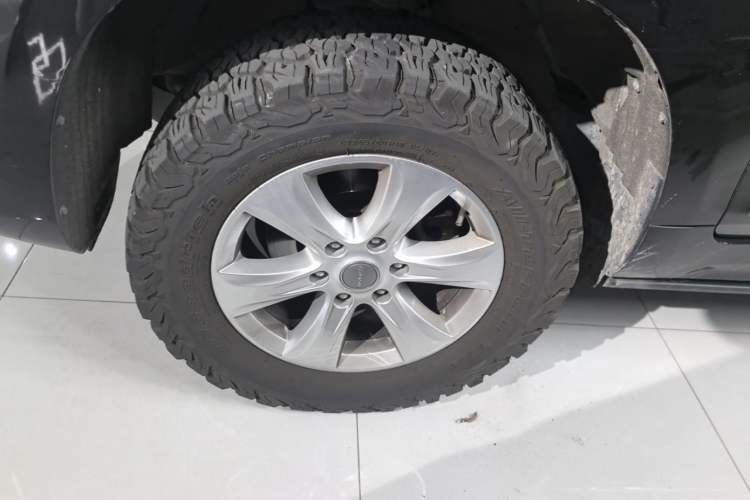 Used Haval H9 2017 2.0T Gasoline 4x4 Luxury 7-Seater Left Front Wheel Hub