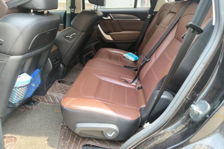 Used Haval H9 2017 2.0T Gasoline 4x4 Luxury 7-Seater Left Rear Seat