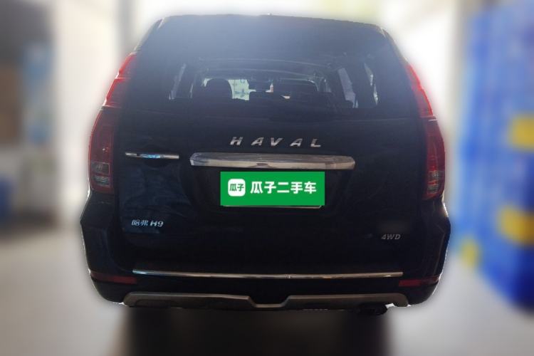 Used Haval H9 2017 2.0T Gasoline 4x4 Luxury 7-Seater Rear