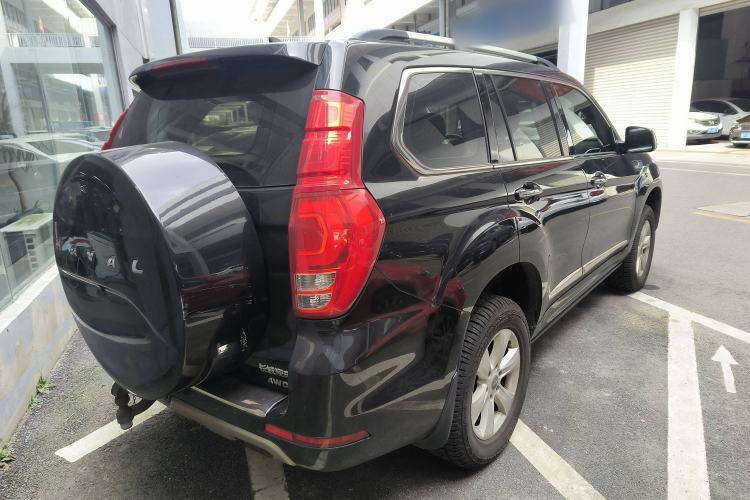 Used Haval H9 2017 2.0T Gasoline 4x4 Luxury 7-Seater Rear Right 45 Deg