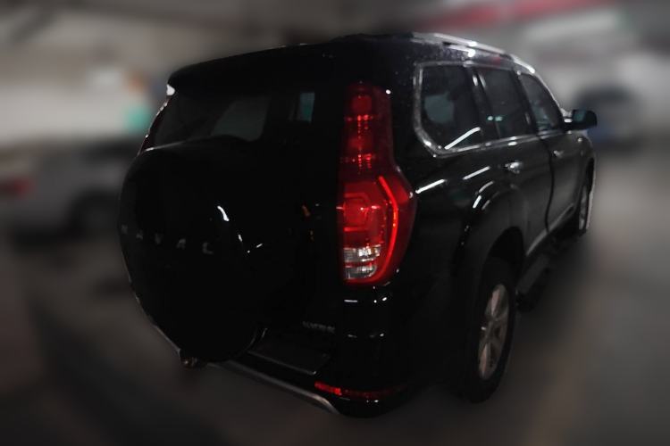 Used Haval H9 2017 2.0T Gasoline 4x4 Luxury 7-Seater Rear Right 45 Deg