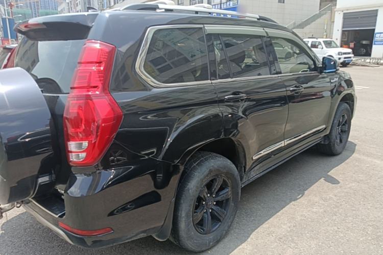 Used Haval H9 2017 2.0T Diesel 4x4 Luxury 7-Seater Rear Right 45 Deg