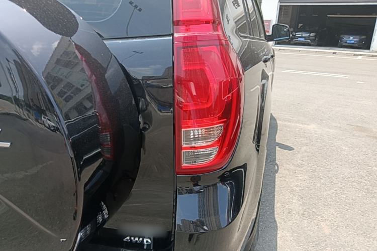 Used Haval H9 2017 2.0T Diesel 4x4 Luxury 7-Seater Right Rear Taillight