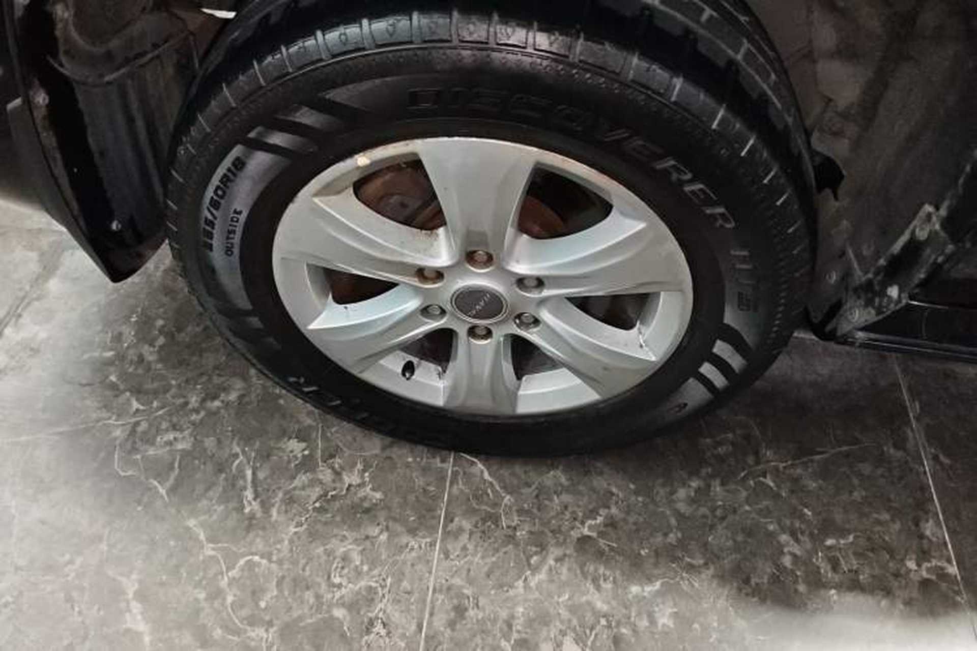 Used Haval H9 2017 2.0T Gasoline 4x4 Luxury 7-Seater Right Rear Wheel Hub