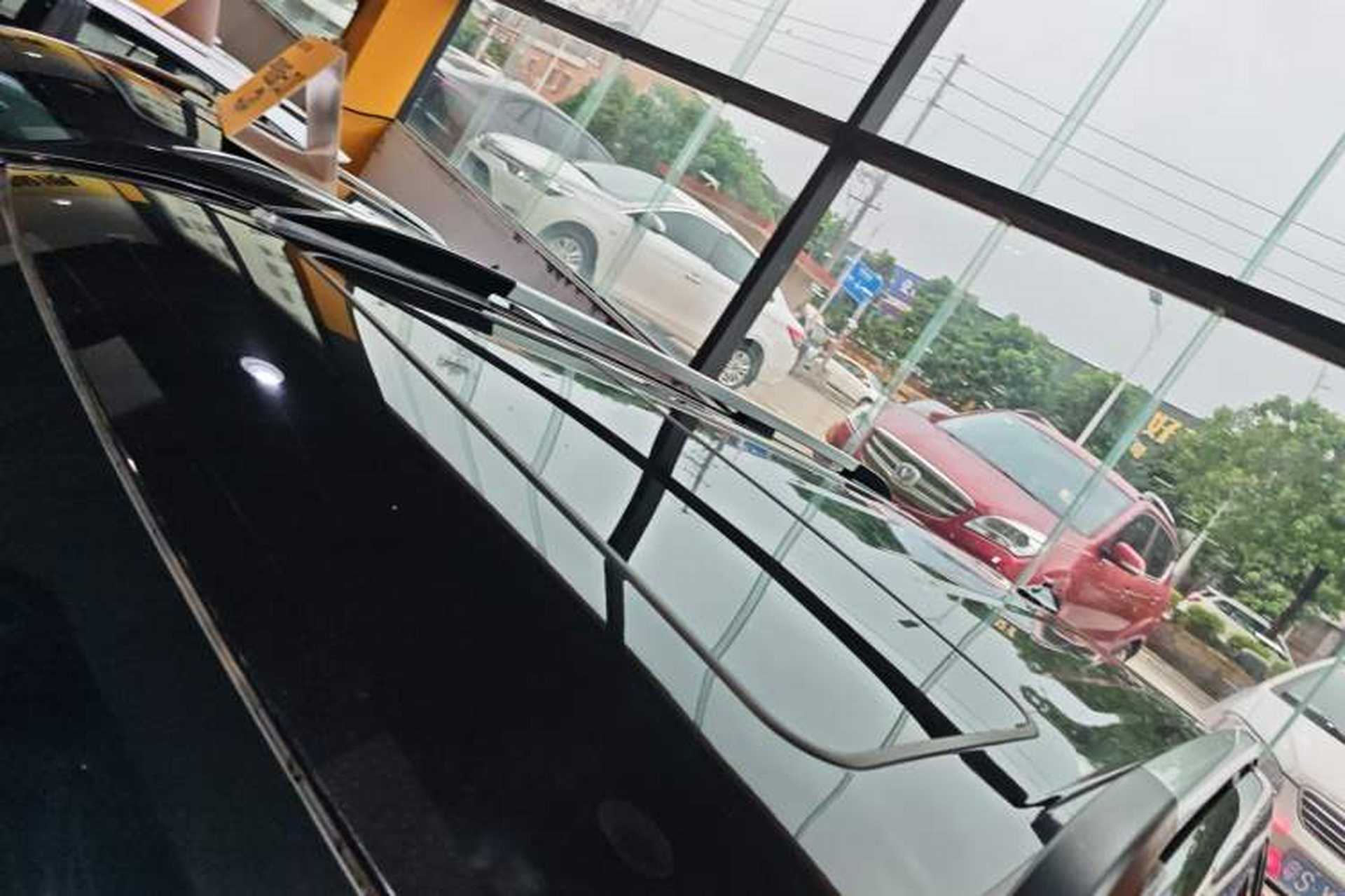Used Haval H9 2017 2.0T Gasoline 4x4 Luxury 7-Seater Roof