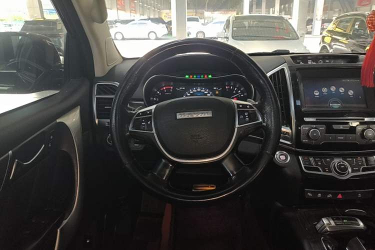 Used Haval H9 2017 2.0T Diesel 4x4 Comfort Edition 5 Seats Steering Wheel