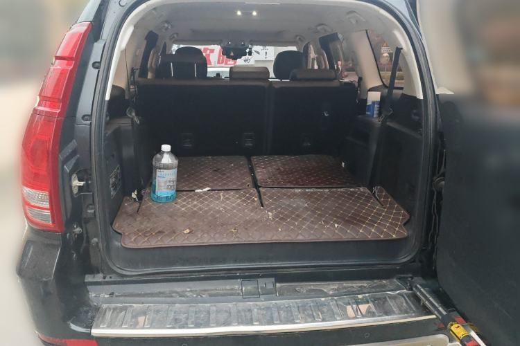 Used Haval H9 2017 2.0T Gasoline 4x4 Luxury 7-Seater Trunk