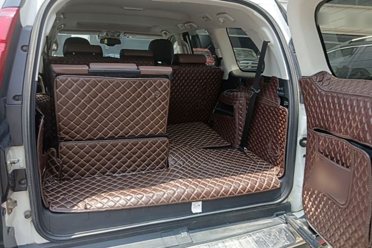 Used Haval H9 2017 2.0T Diesel 4x4 Luxury 7-Seater Trunk
