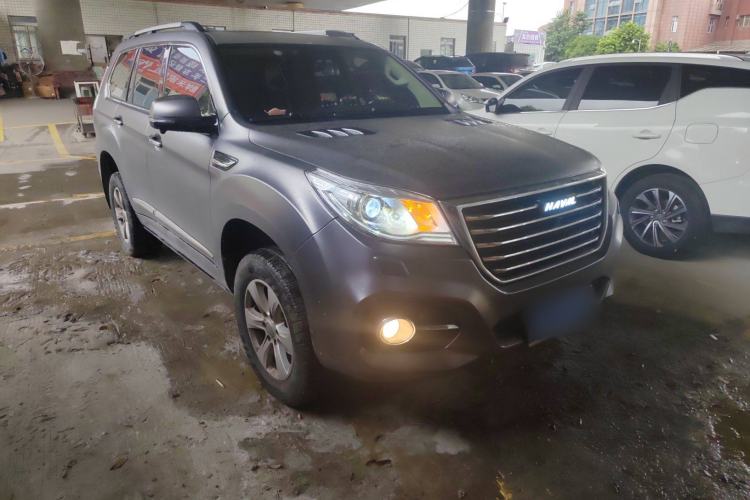 Used Haval H9 2017 2.0T Diesel 4x4 Premium 5-Seater Front Right 45 Deg