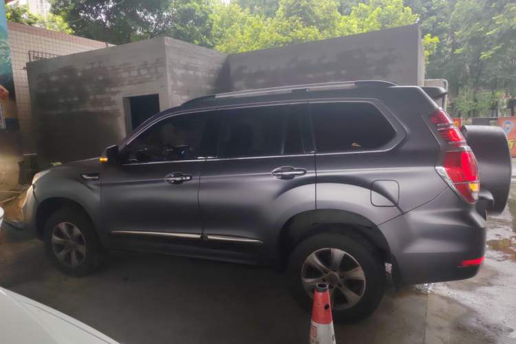 Used Haval H9 2017 2.0T Diesel 4x4 Premium 5-Seater Left Side