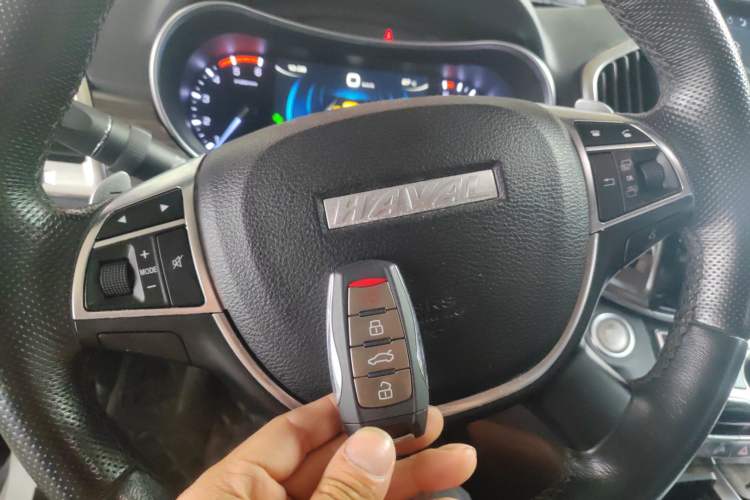 Used Haval H9 2017 2.0T Diesel 4x4 Premium 5-Seater Vehicle Key