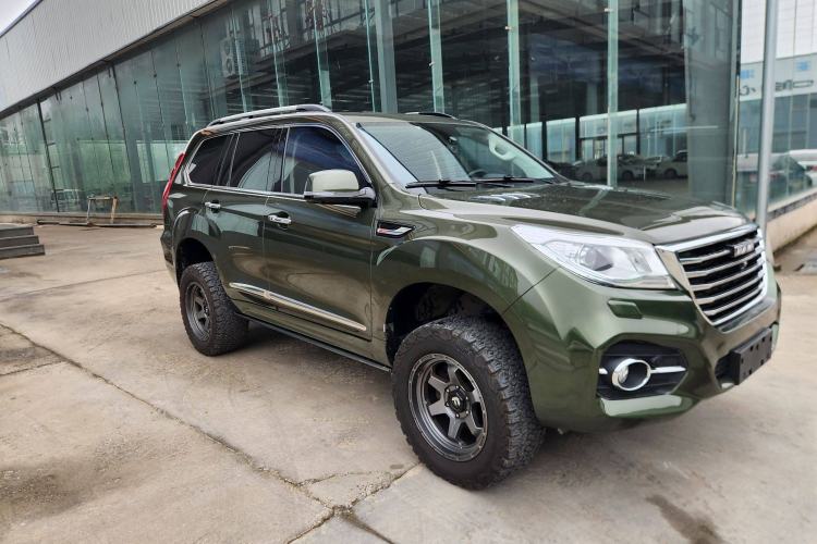 Used Haval H9 2017 2.0T Gasoline 4x4 Premium 5-Seater Exterior 1