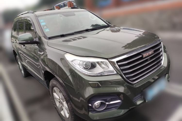 Used Haval H9 2017 2.0T Gasoline 4x4 Premium 5-Seater Front Right 45 Deg