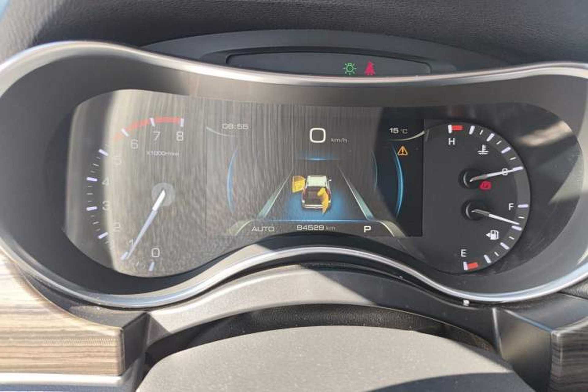 Used Haval H9 2017 2.0T Gasoline 4x4 Luxury 7-Seater Instrument Cluster