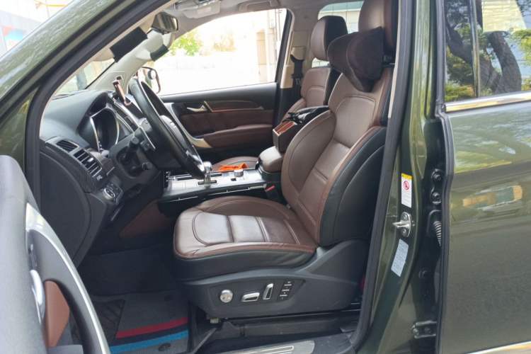 Used Haval H9 2017 2.0T Diesel 4x4 Luxury 7-Seater Left Front Seat