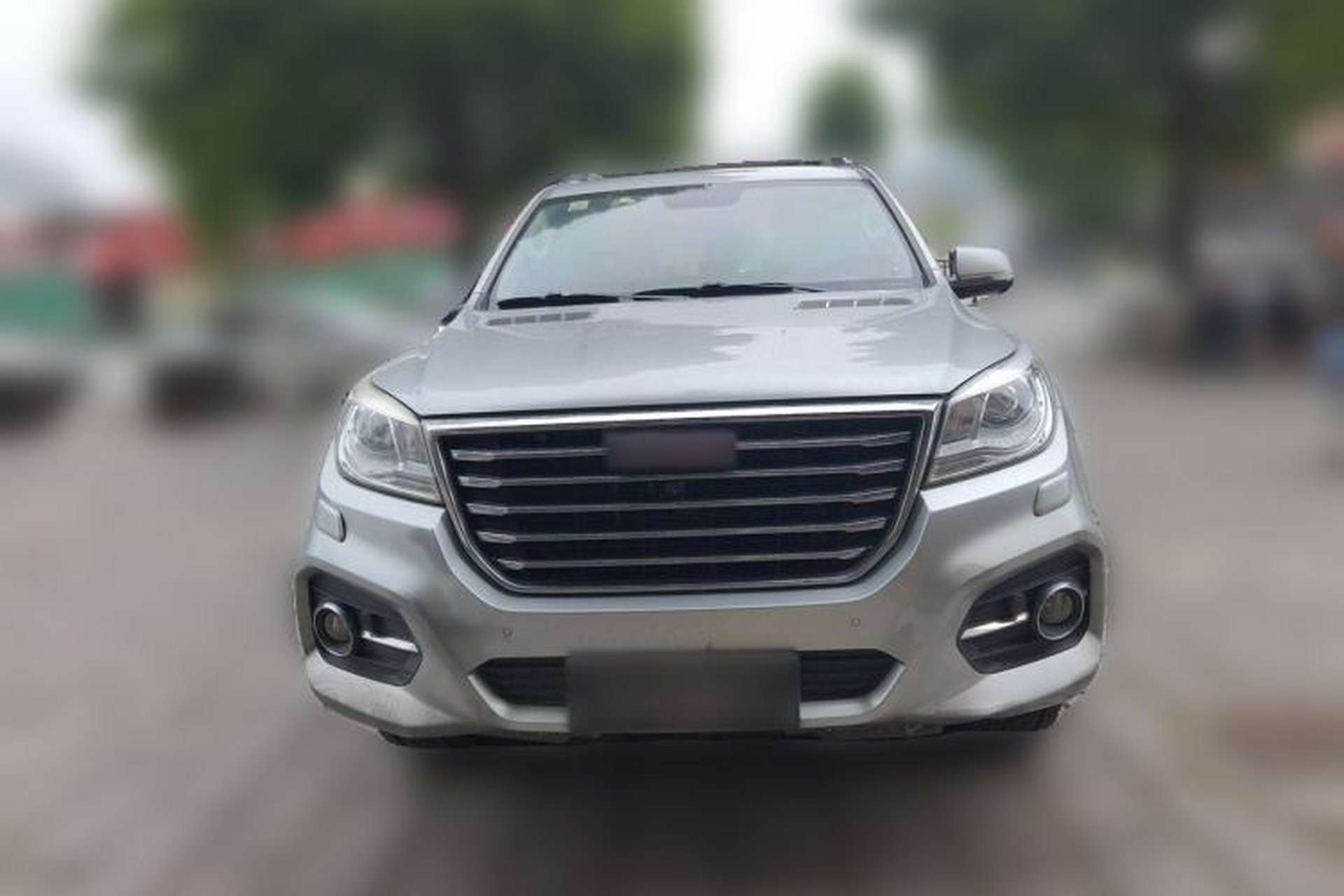 Used Haval H9 2017 2.0T Gasoline 4x4 Luxury 7-Seater Front