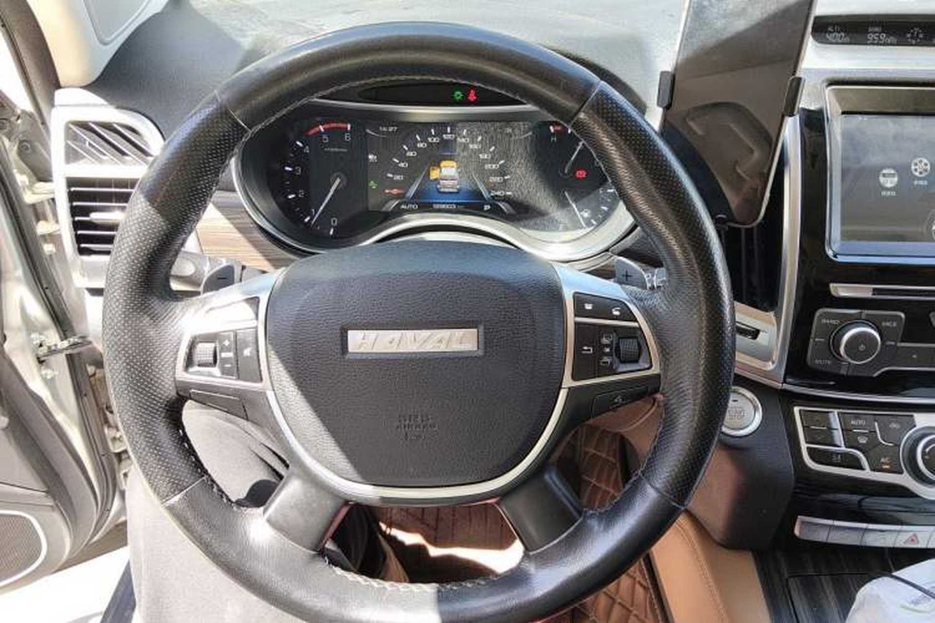 Used Haval H9 2017 2.0T Diesel 4x4 Premium 5-Seater Steering Wheel