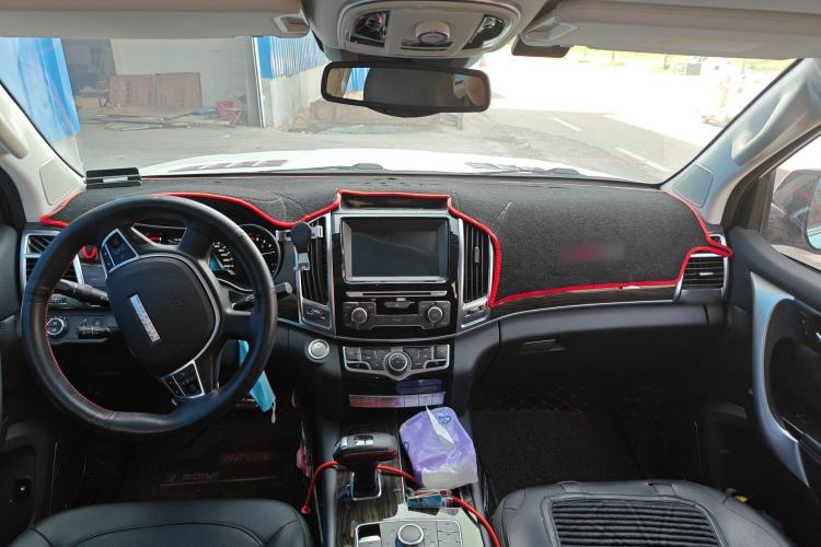 Used Haval H9 2017 2.0T Diesel 4x4 Luxury 7-Seater Center Console